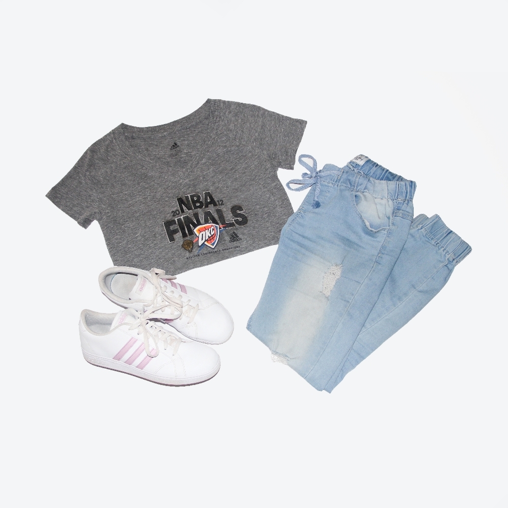 ♡Adidas NBA thunder finals gray T shirt♡